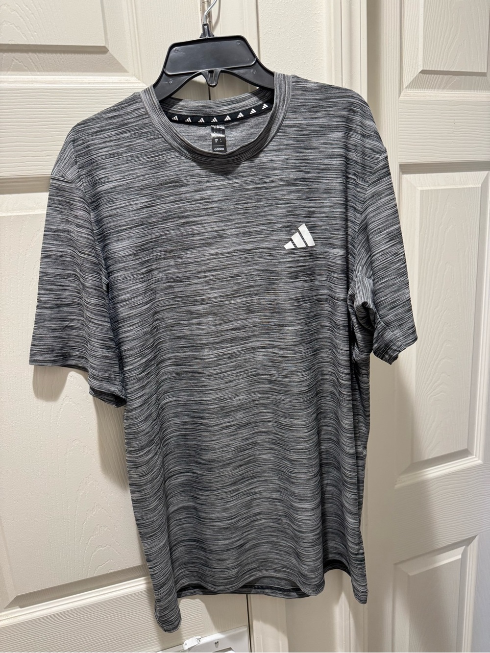 adidas Men’s Gray Heather Short-Sleeve Performance Tee